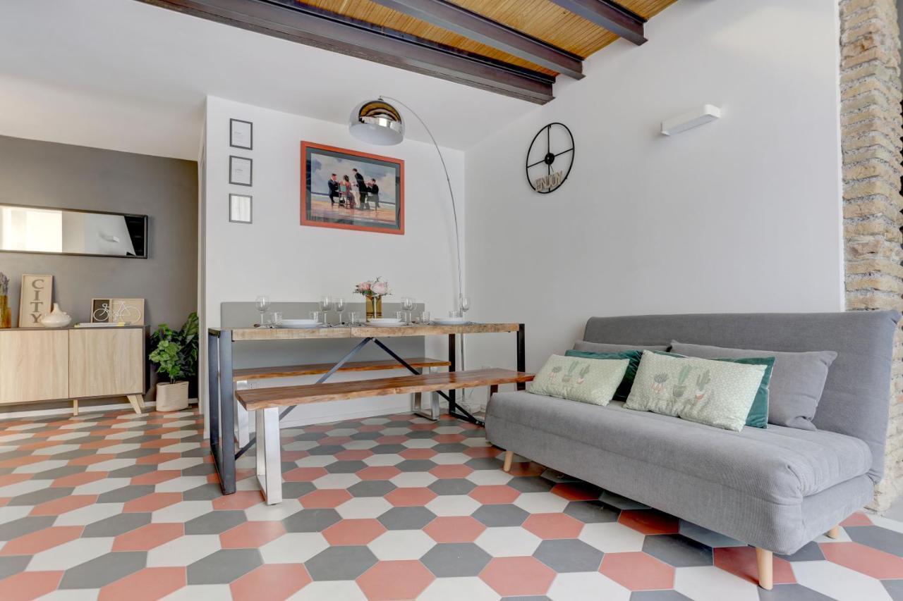Colosseo Apt Laterano 85 - Home And More Rome Bagian luar foto